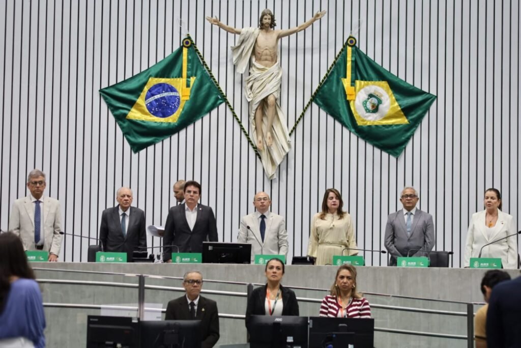Ercílio santinoni é homenageado em sessão solene na assembleia legislativa do ceará 1 Ceara 2