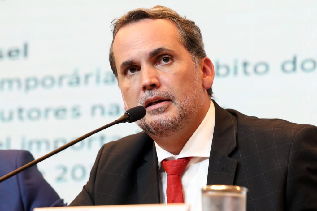 Buno moretti ministro do planejamento 03 06