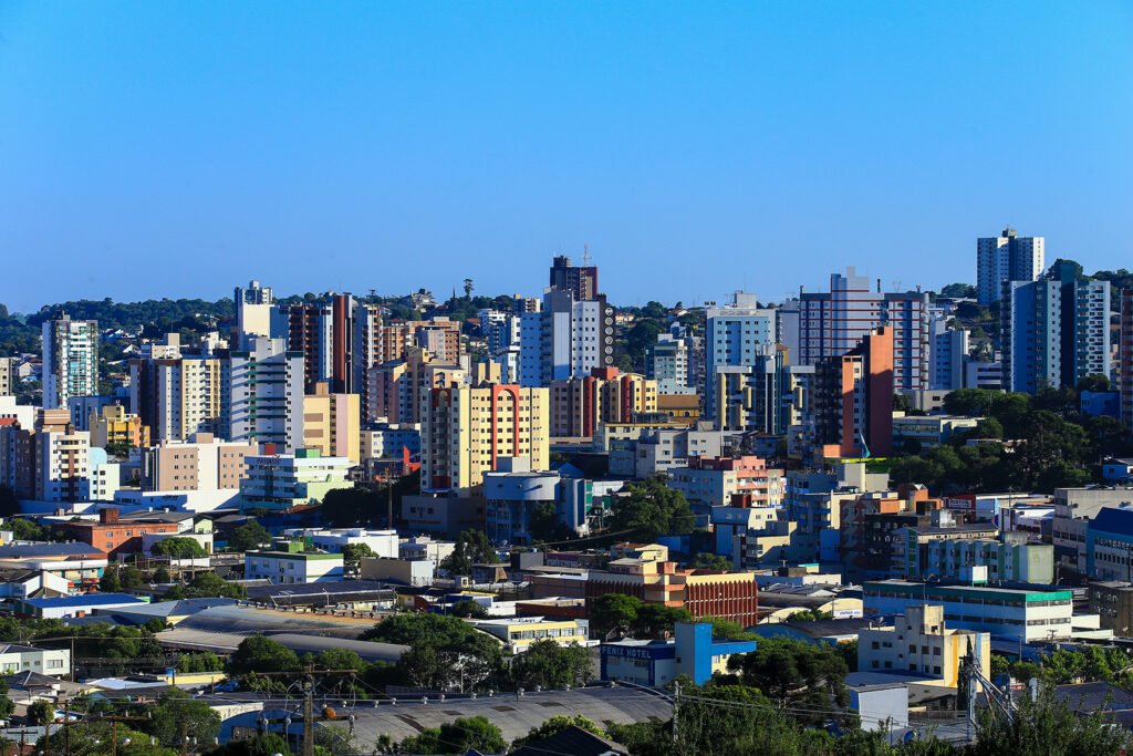 Pequenos negócios geram 67% dos novos empregos no paraná em 2025 1 Pato branco
